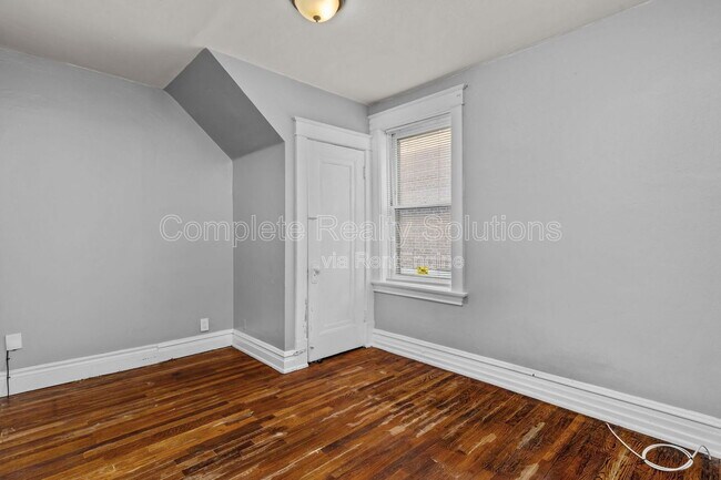 Building Photo - 5352 Neosho St