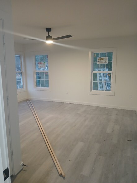 Building Photo - 1110 Commerce Dr