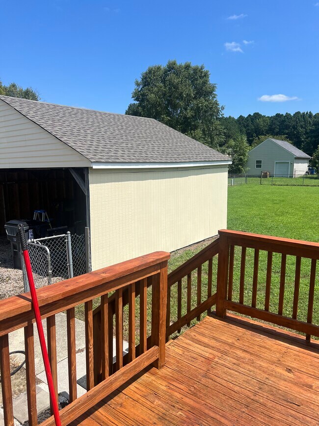 Building Photo - 11425 Walton Lake Rd