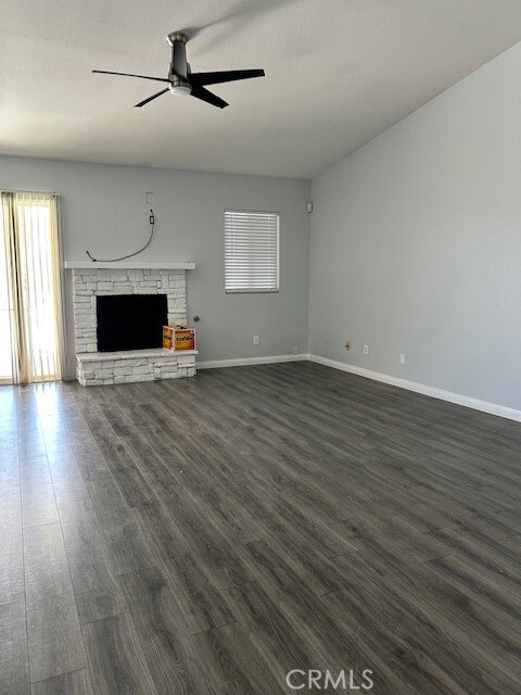 Building Photo - 13250 Ivanpah Rd