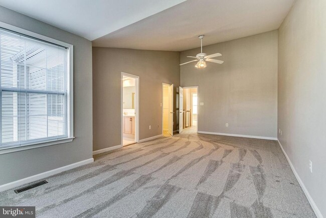 Building Photo - 6204 Windham Hill Run