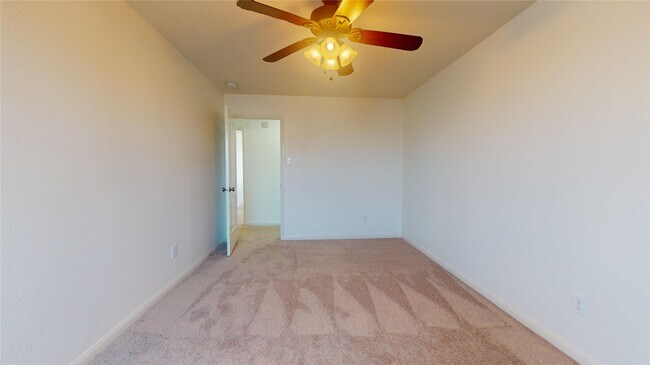 Building Photo - 9419 Grand Spark Dr