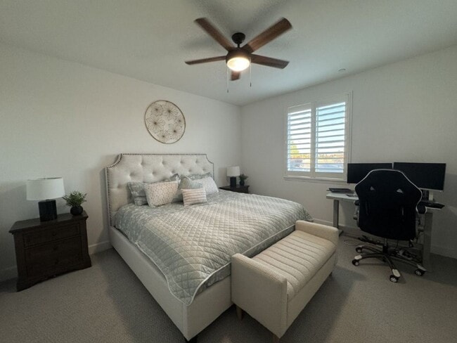 Building Photo - Beautiful 5-Bedroom Home with Solar