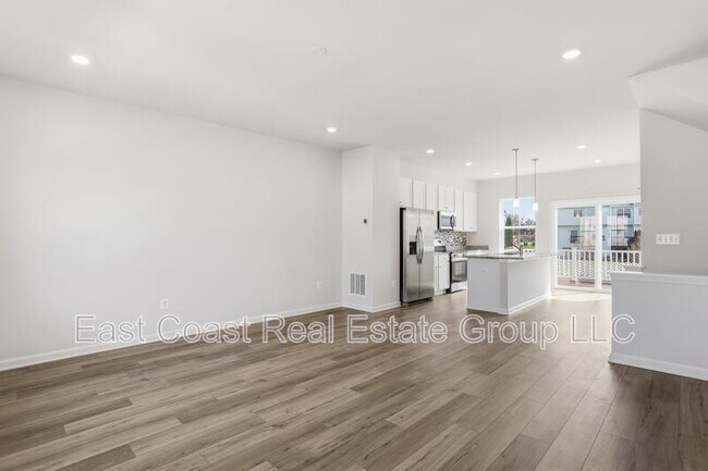 Building Photo - 239 Cooperage Rd