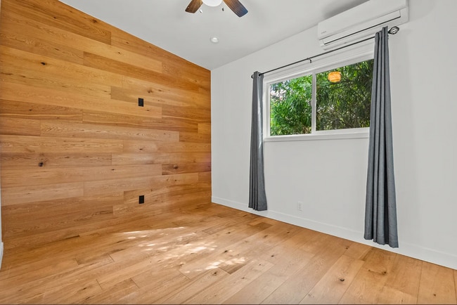 Building Photo - 23034 Burbank Blvd