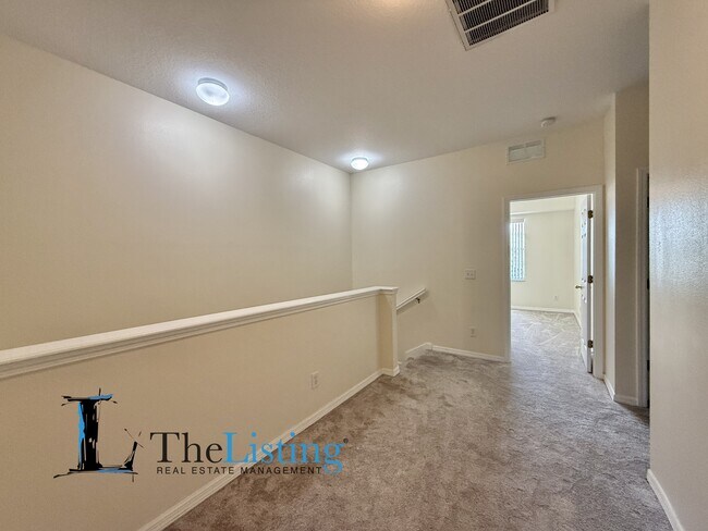 Building Photo - 4052 Alan Dr