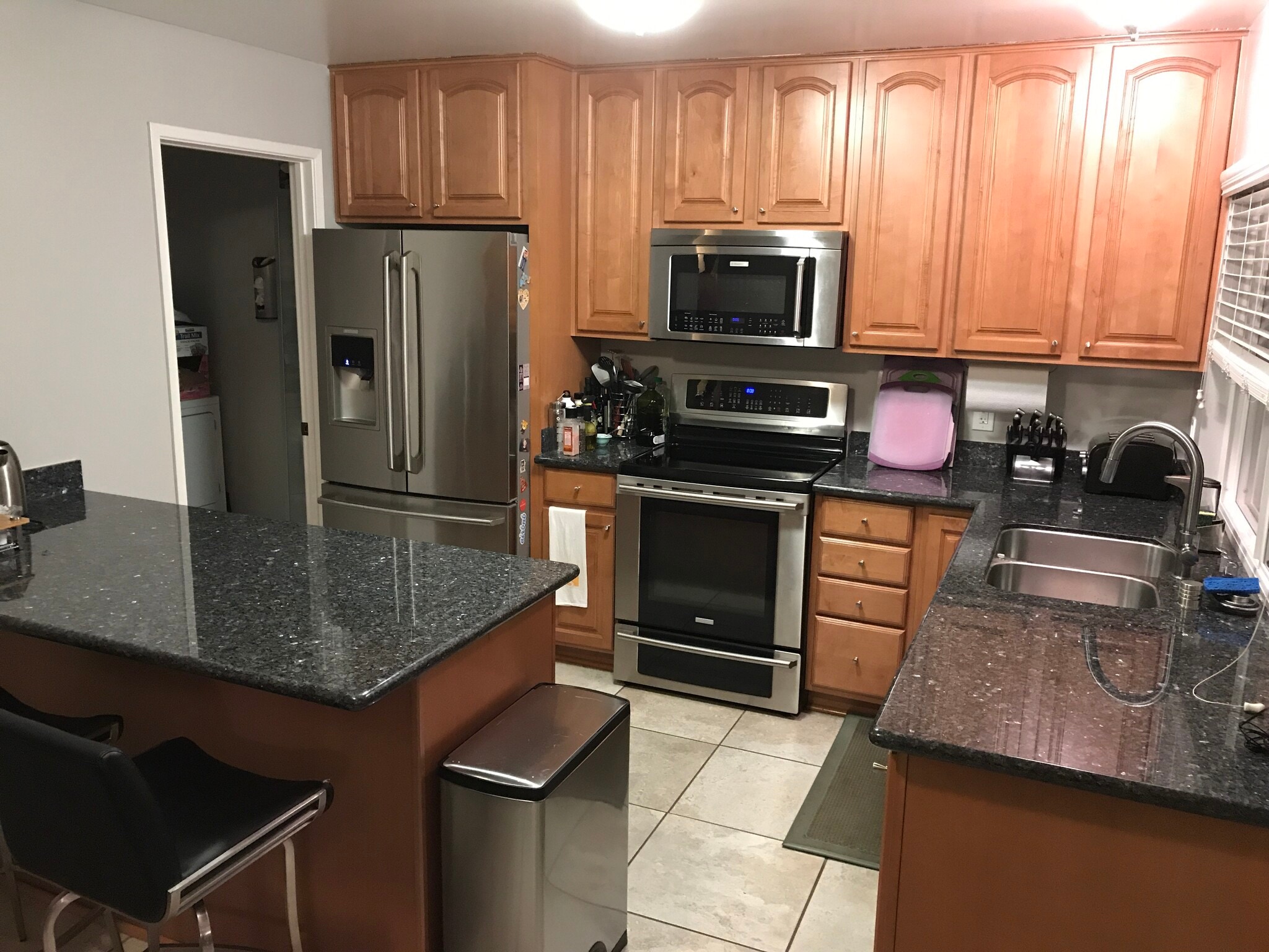 Building Photo - 337 Kinross Dr