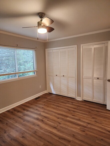 Back bedroom - 6967 Staghorn Ln