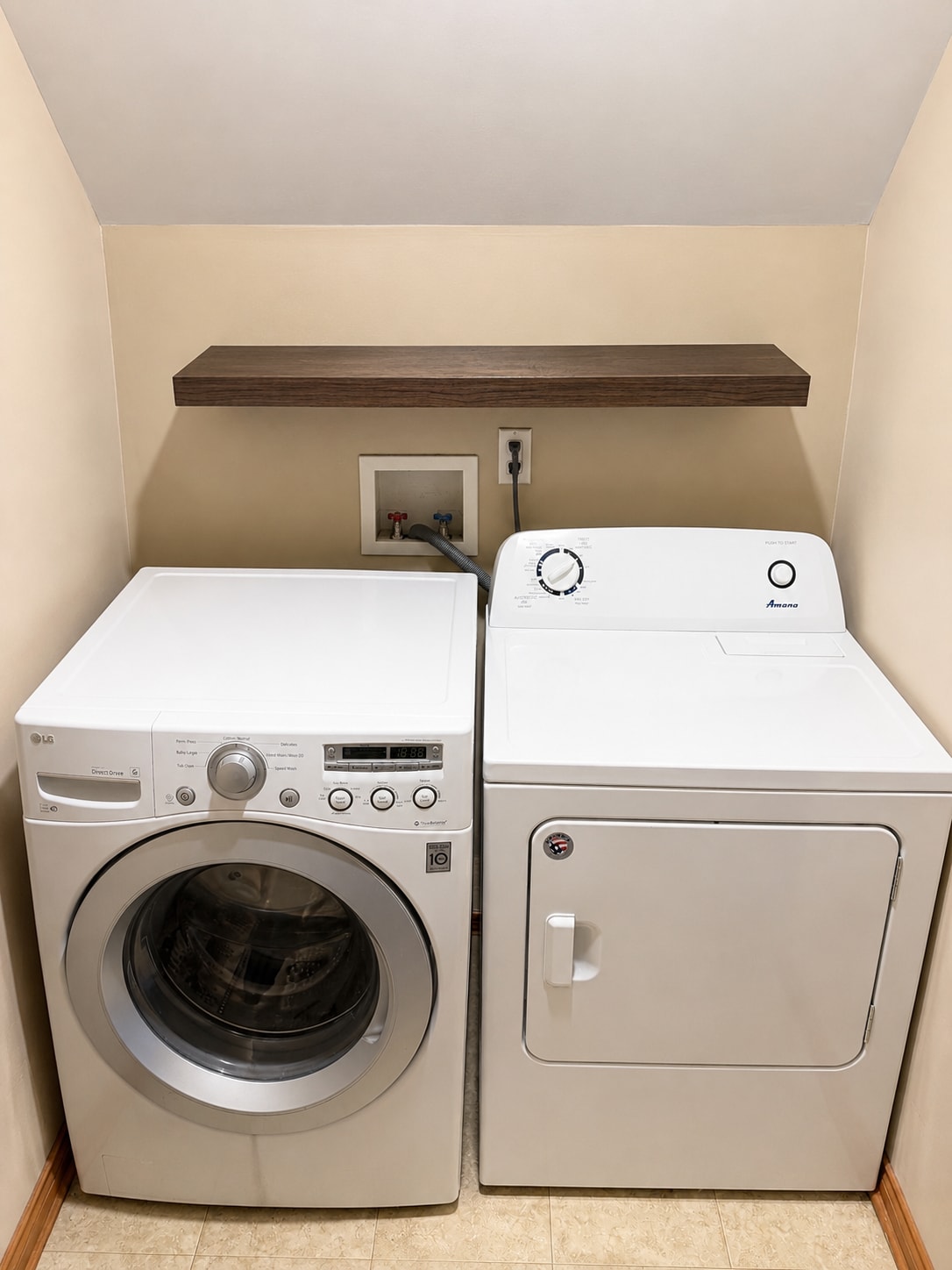 Washer/Dryer - attic - 2822 W 40th St