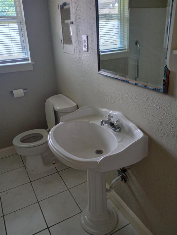 Building Photo - 4034 McDermed Dr
