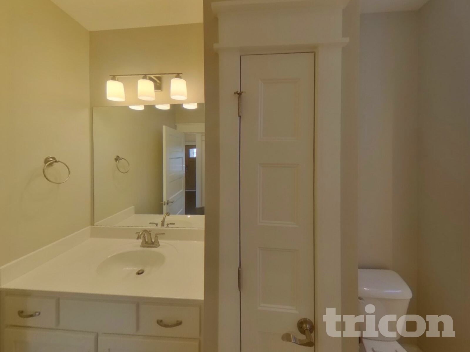 Building Photo - 228 Rockcastle Dr