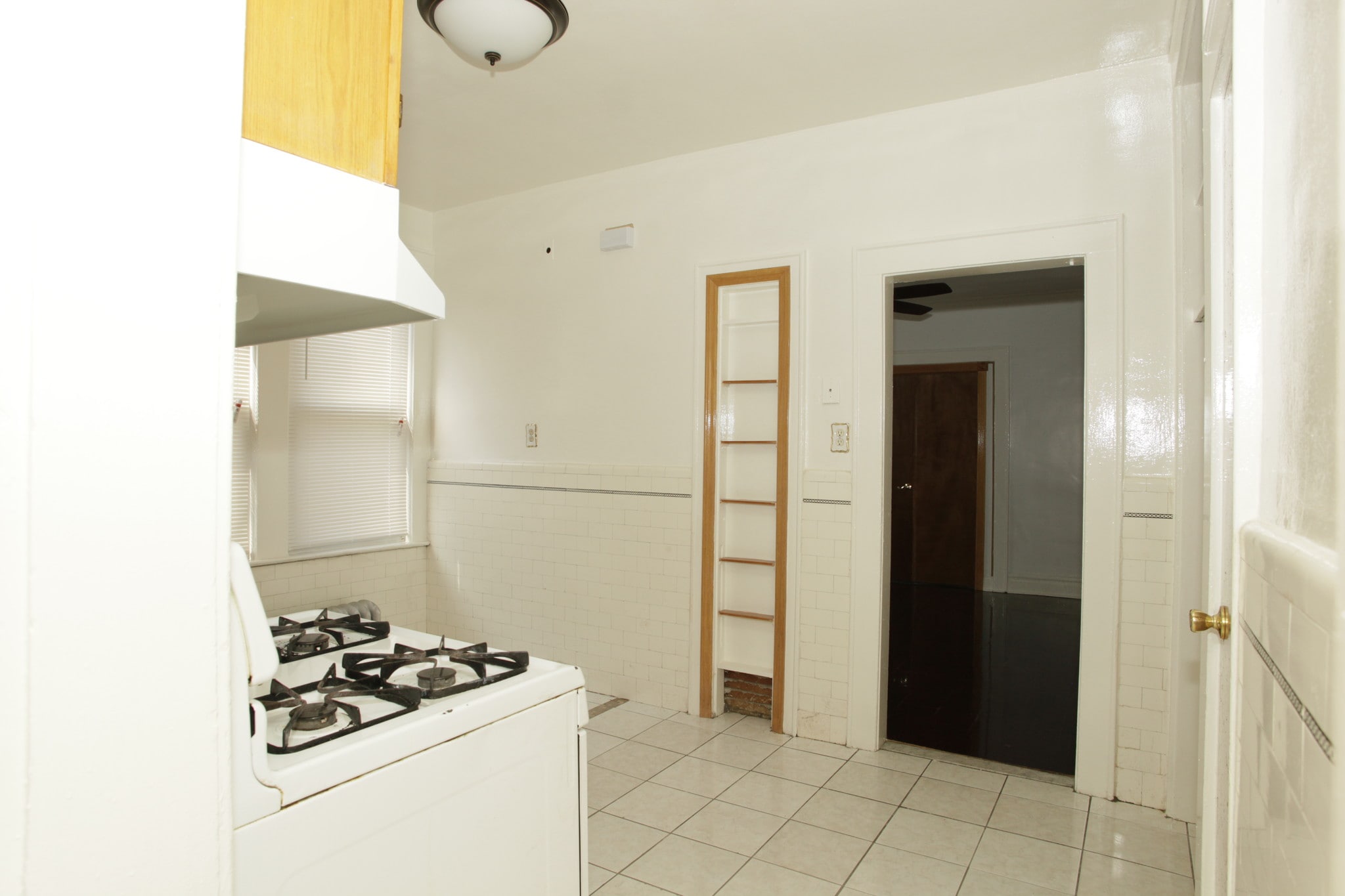 Building Photo - 138 Vermont Ave