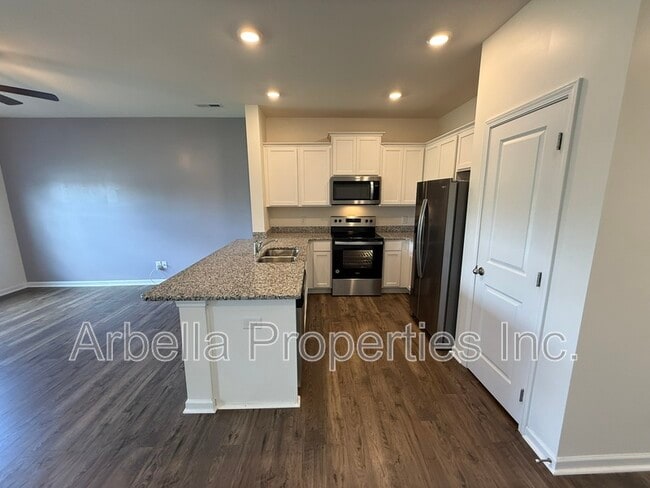 Building Photo - 30 Moon Rock Ct