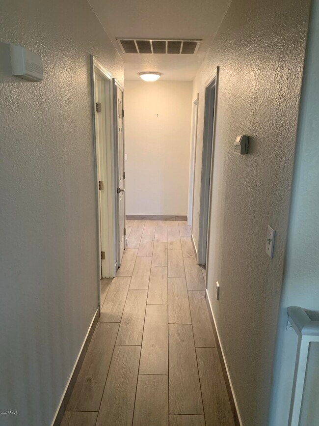 Building Photo - 21842 N 40th Pl