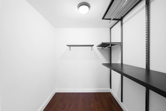 Building Photo - 1750 NW 3rd Terrace