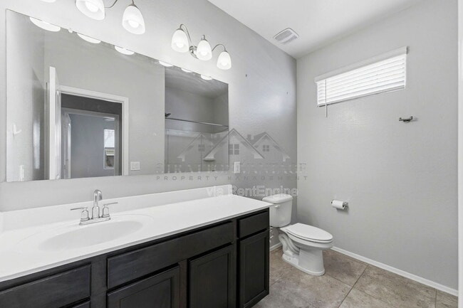 Building Photo - 17878 N Pietra Rd