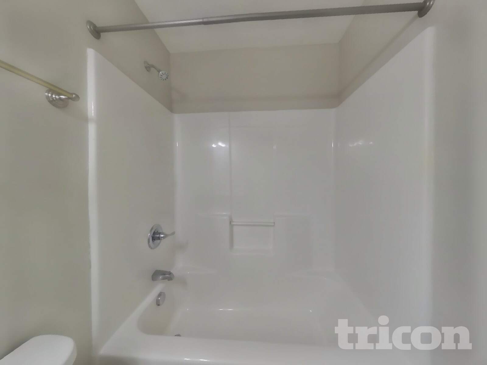 Building Photo - 1820 Elizabeth Ln