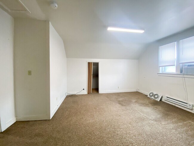 Building Photo - Pierce Street Suites