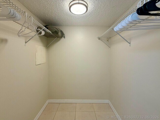 Building Photo - 2800 Fiore Way
