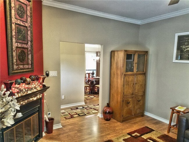 Building Photo - 1404 Norwalk Ln