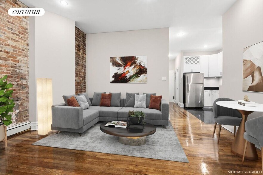 Building Photo - 124 W 25th St