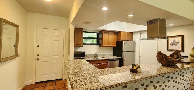 Primary Photo - 13334 Polo Club Rd