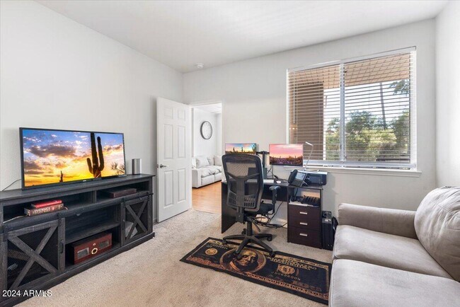 Building Photo - 7009 E Acoma Dr