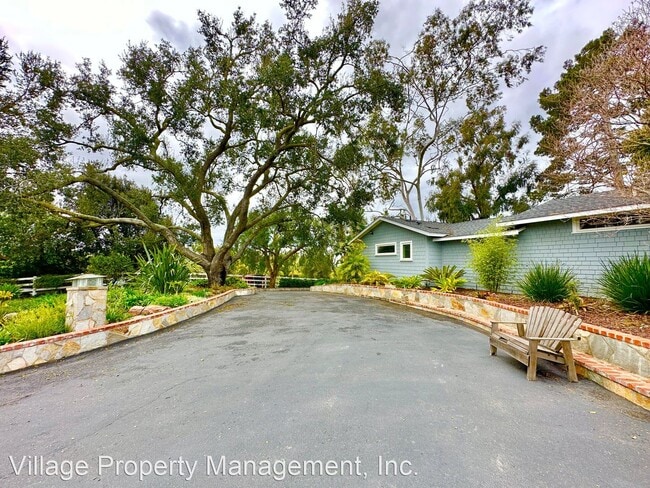 Building Photo - 3 br, 2.5 bath House - 4267 Sleeping India...