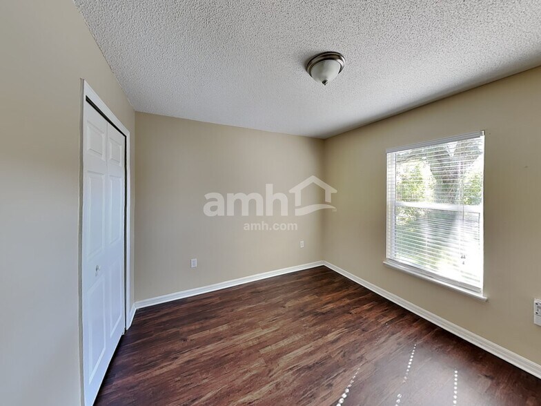 Building Photo - 4310 Stonefield Dr