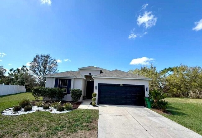 Building Photo - 32914 Hillman Ct