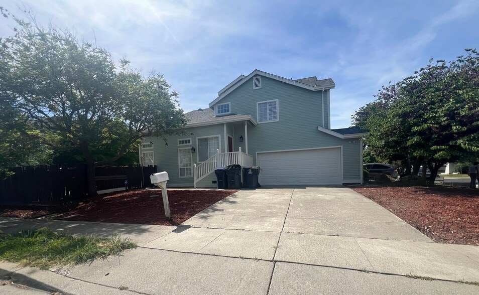 Building Photo - 267 Tamarisk Cir