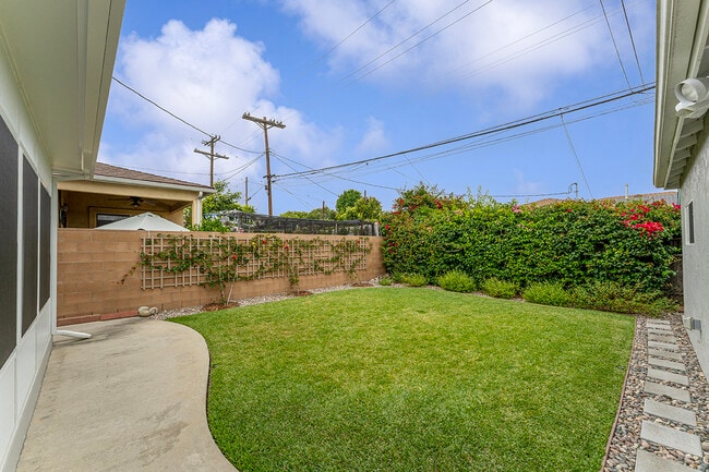 Building Photo - 4672 Imlay Ave