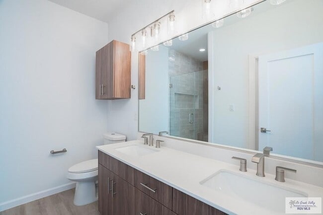 Building Photo - 3508 Hidalgo Cir