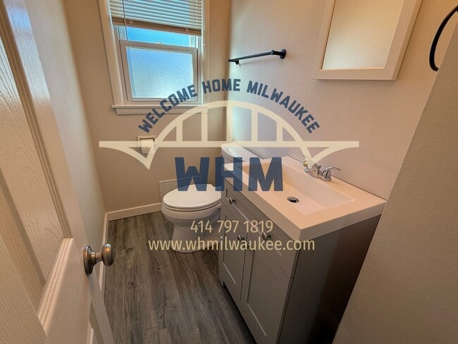 Building Photo - 4969 N 105th St