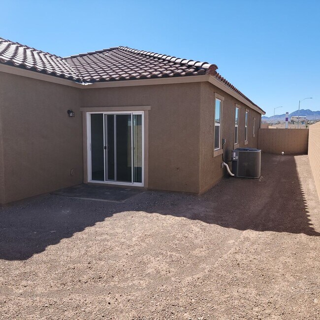 Building Photo - Brand New 3 Bedroom Home - Be the First to...