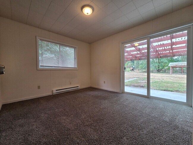 Building Photo - 711 83rd Ave SW