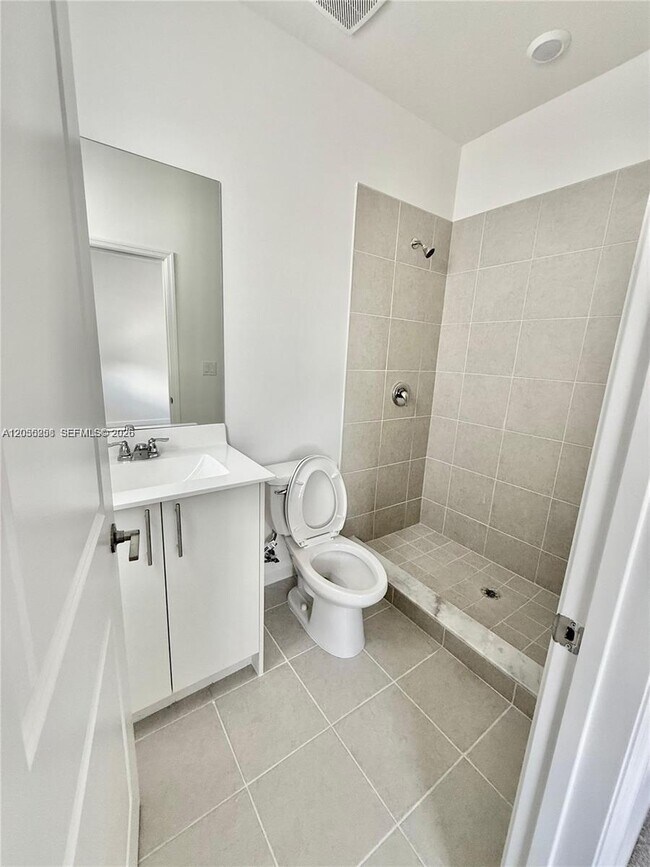 Building Photo - 26865 SW 121st Ave