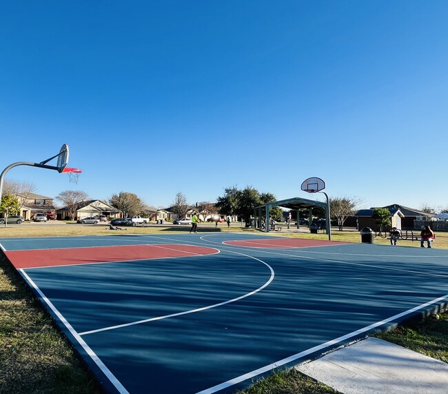 Hutto Community Park Basketball - 111 Steven St