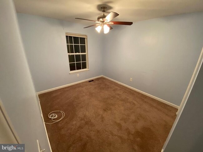 Building Photo - 120 Langdon Farm Cir