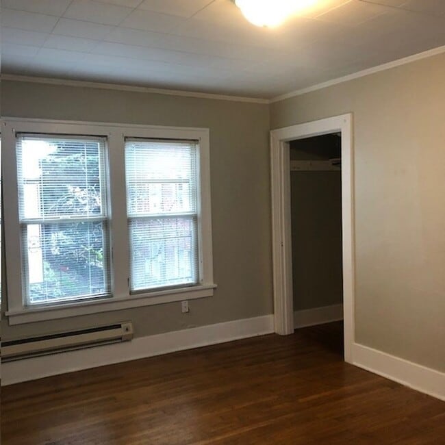 Interior Photo - Summit Terrace