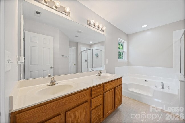 Building Photo - 571 Veloce Trail