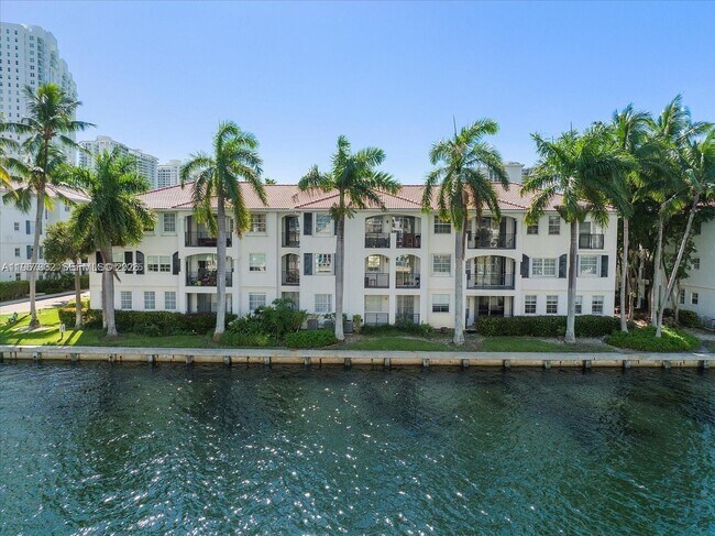 Building Photo - 3145 NE 184th St