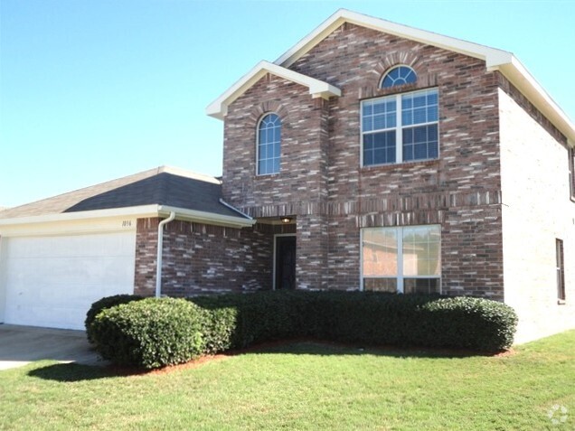Building Photo - 1036 Cove Hollow Dr