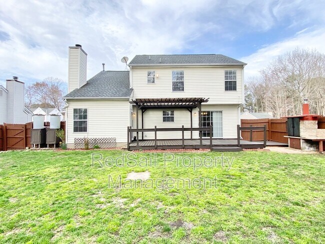Building Photo - 710 Prince Ct