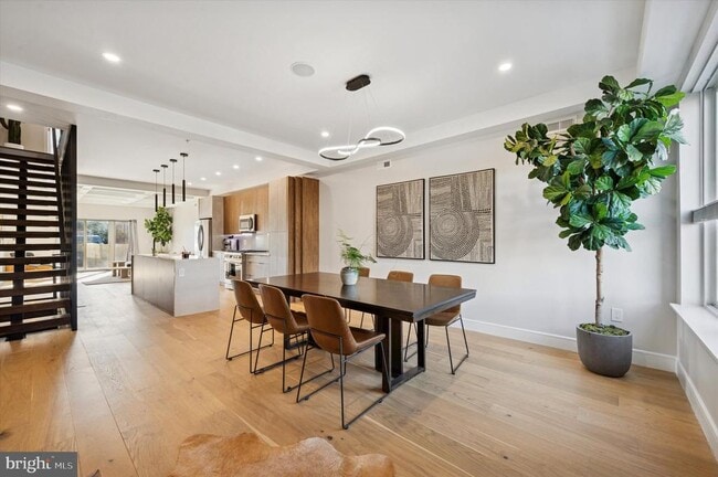 Building Photo - 331 Fountain St