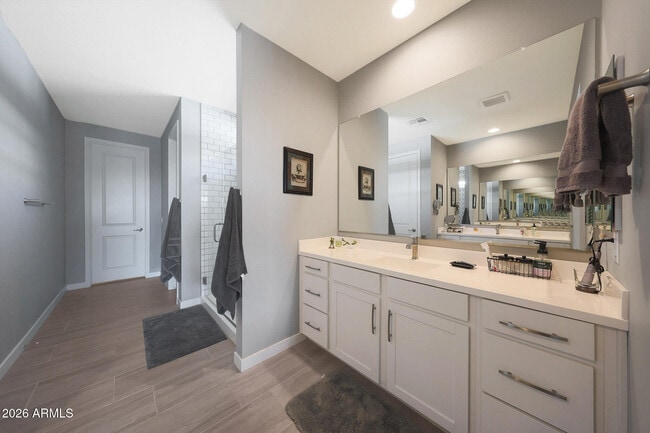 Building Photo - 5121 N 181st Dr