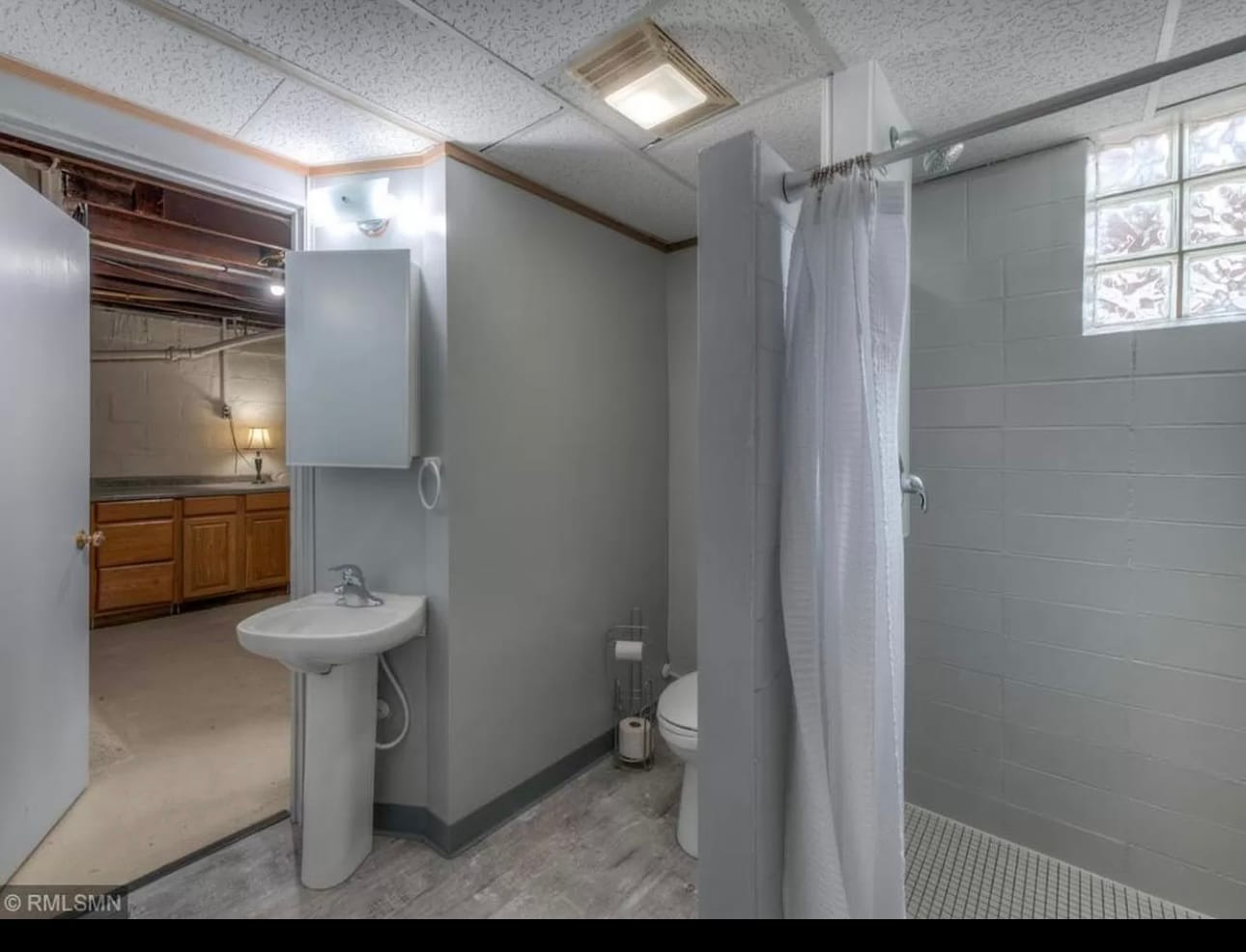 Building Photo - 4542 Hwy 61 N