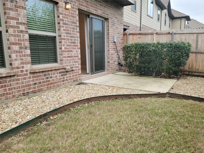 Building Photo - 4817 Bridgewater St