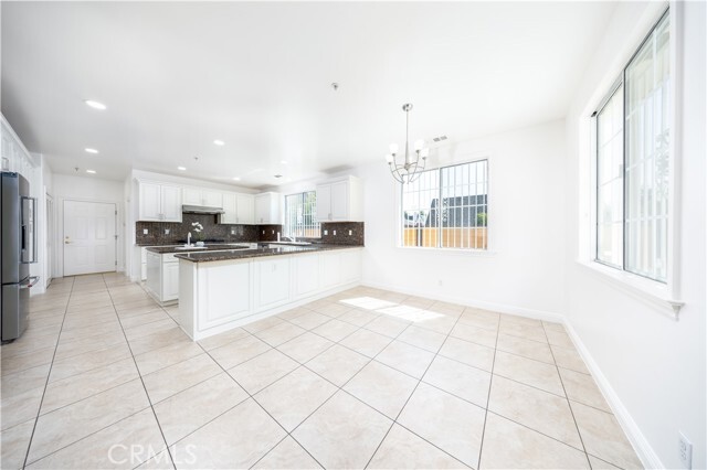 Building Photo - 68 E Longden Ave