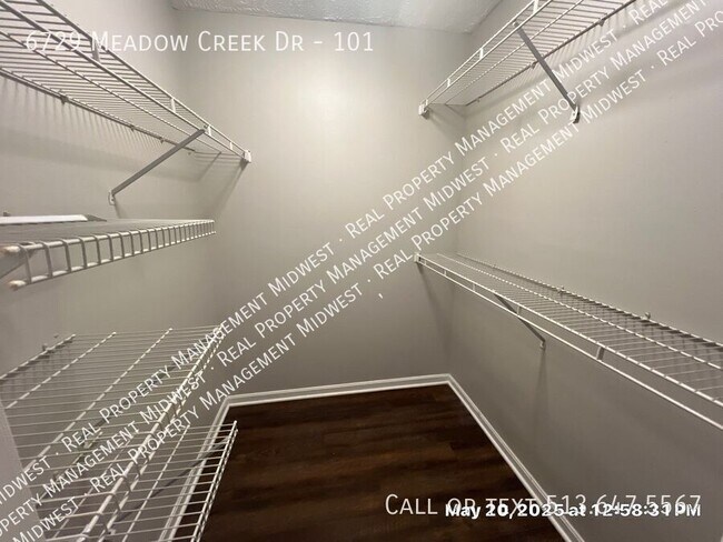 Building Photo - 6729 Meadow Creek Dr